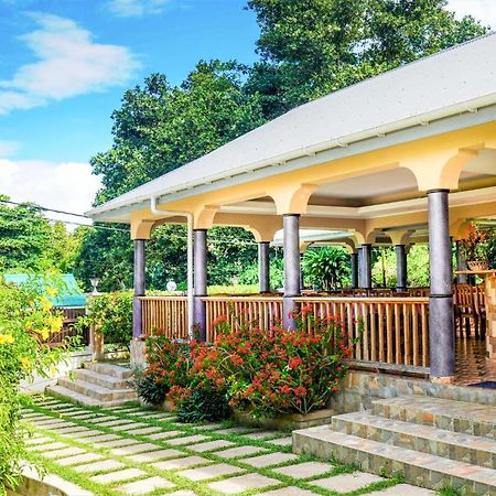 Bernique Guesthouse Ла-Діг Екстер'єр фото