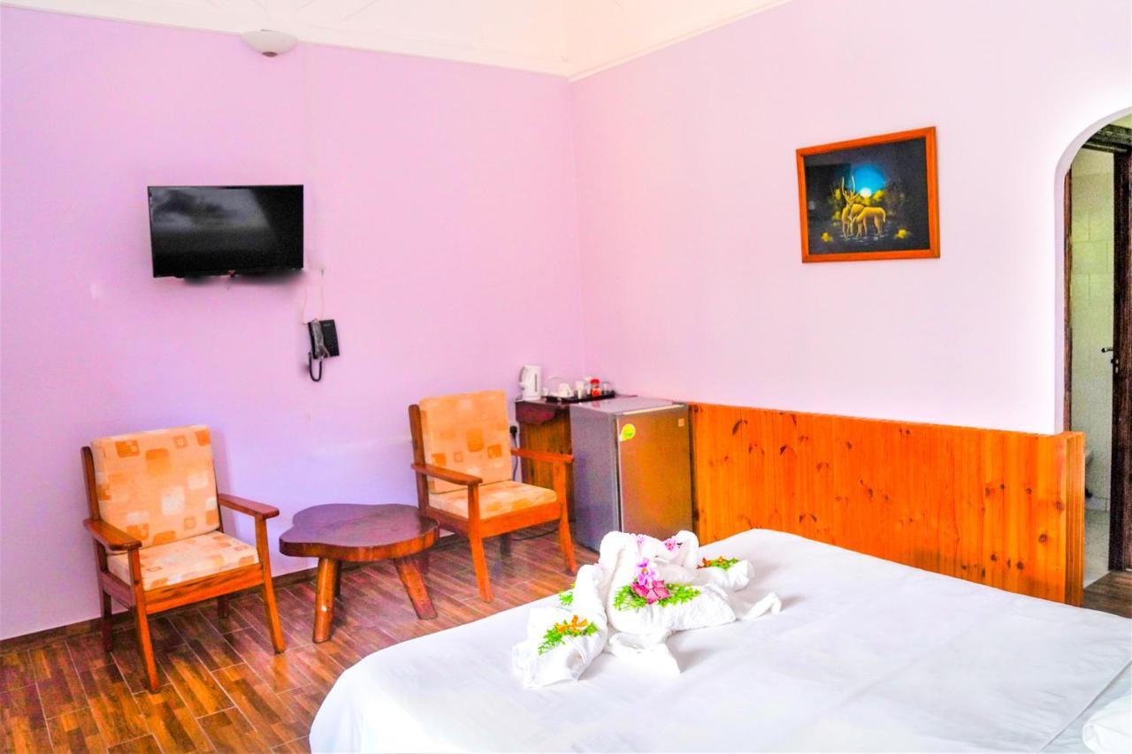 Bernique Guesthouse Ла-Діг Екстер'єр фото